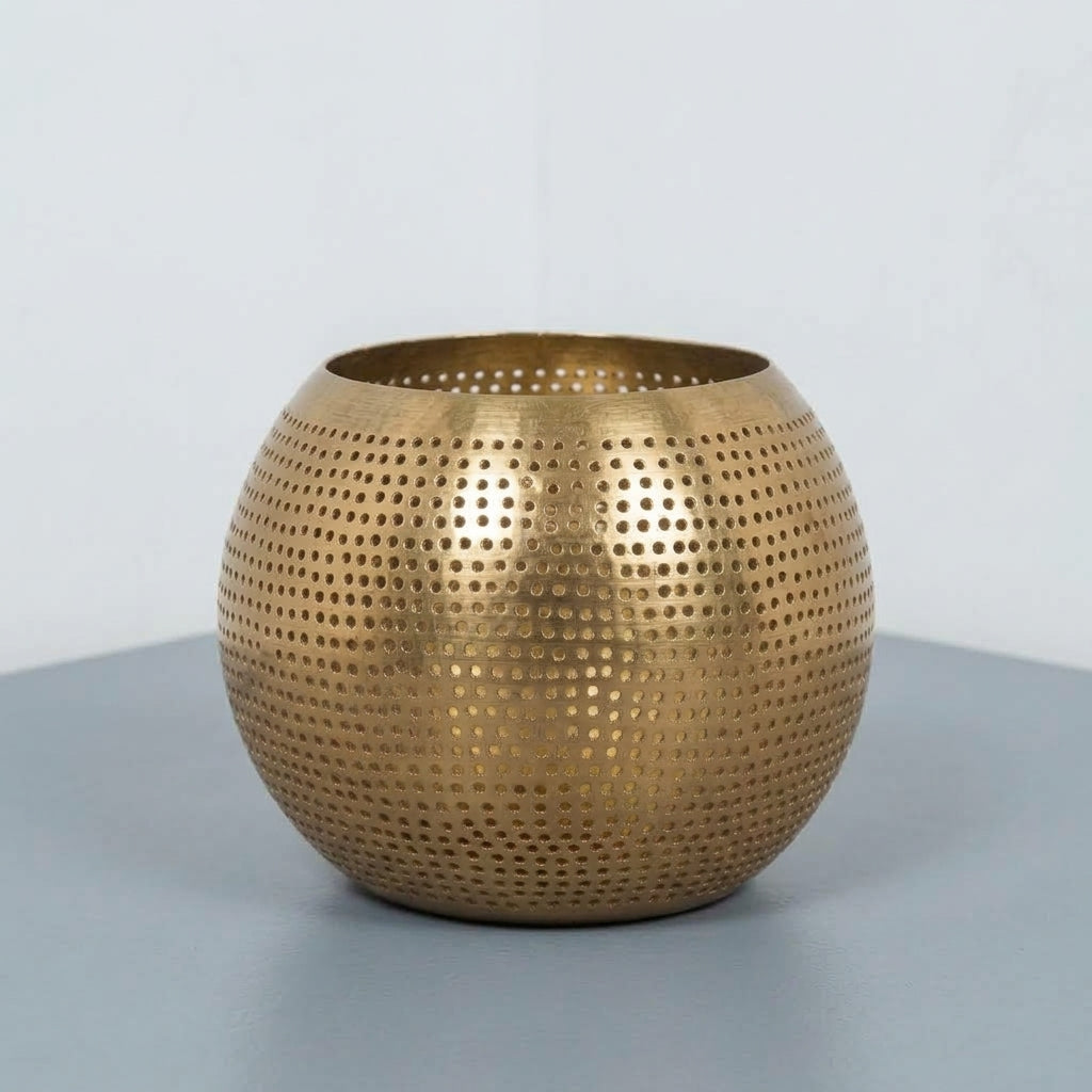 Candle holder