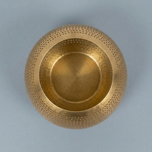 Candle holder